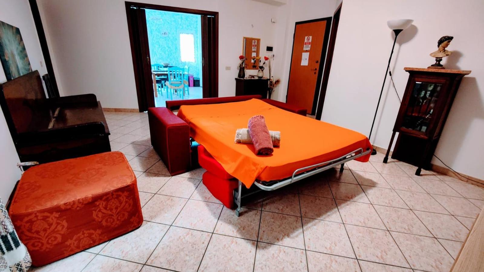 Apartamento La Casa Del Viale Solarino Exterior foto