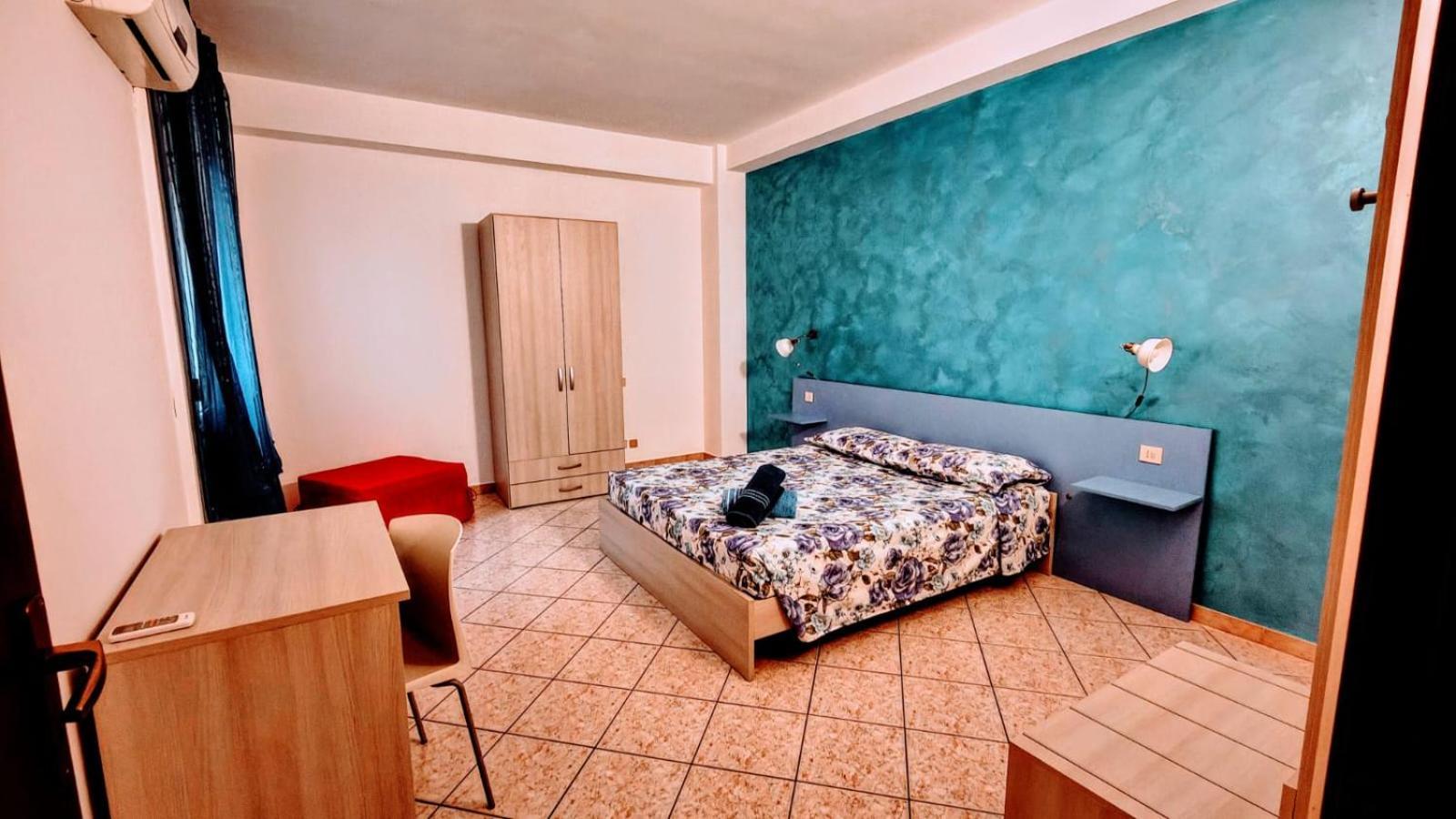 Apartamento La Casa Del Viale Solarino Exterior foto